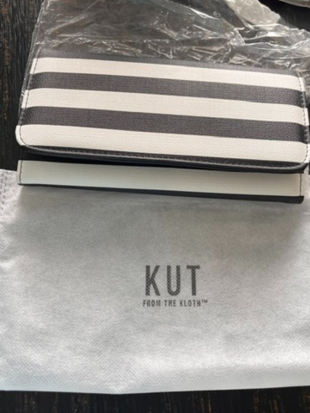 KUT FROM THE KLOTH TRIFOLD WALLET   NEW